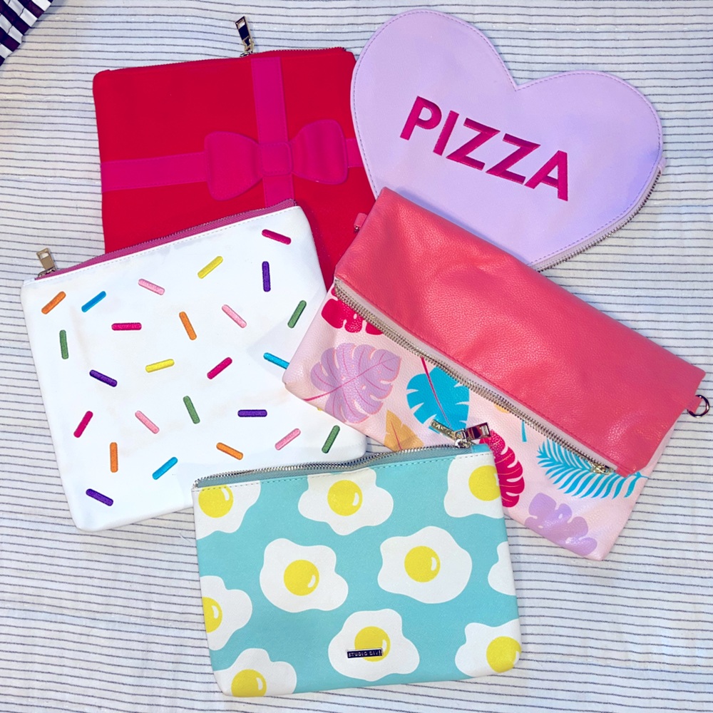 Studio DIY can’t clutch this bundle!!